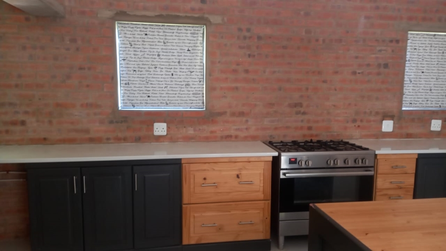 To Let 2 Bedroom Property for Rent in Kabeljauws Eastern Cape